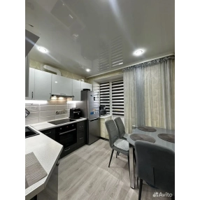 1-к. квартира, 40 м², 8/10 эт.